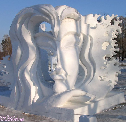 erterter Ice & Snow Sculptures